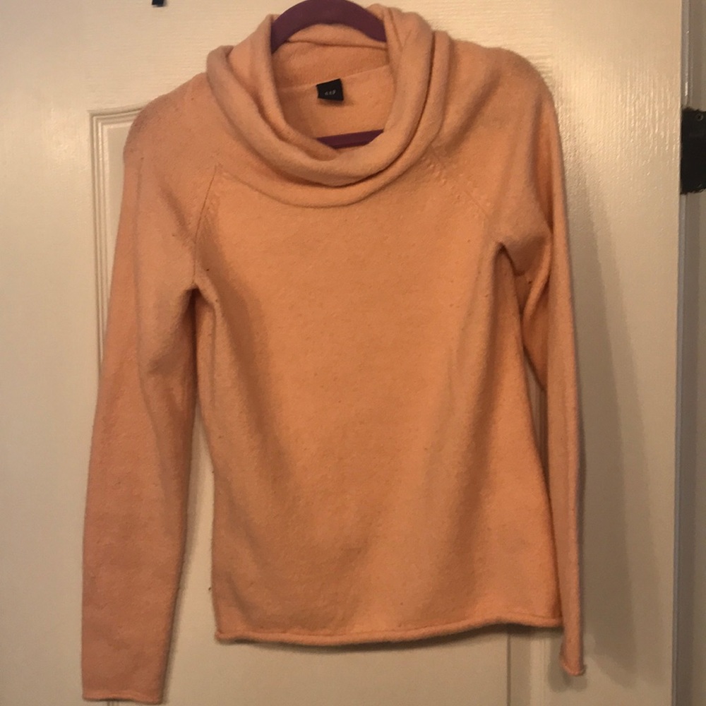 Gap Peach Sweater - women’s small